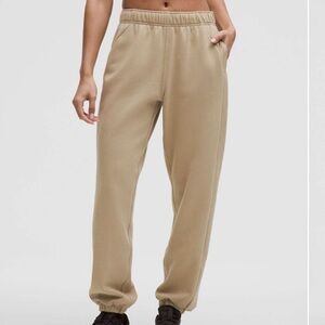 Lululemon Scuba Mid-Rise Oversized Jogger *Regular Sheer Oak